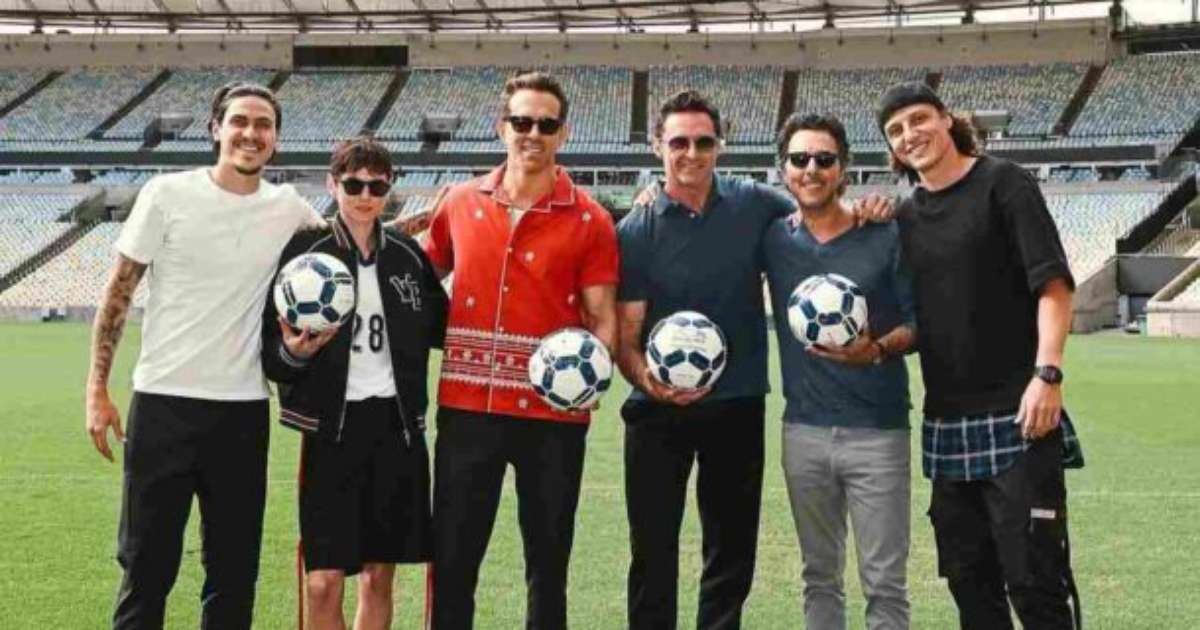 Pedro e David Luiz recebem elenco de Deadpool & Wolverine no Maracanã