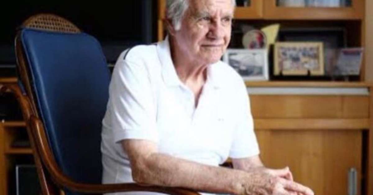 Sucesso na cirurgia garante alta hospitalar a Evaristo de Macedo.