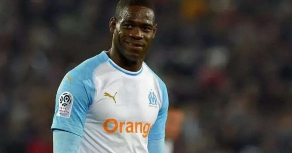 balotelli no corinthians: análise aponta como um dos piores atacantes da série a