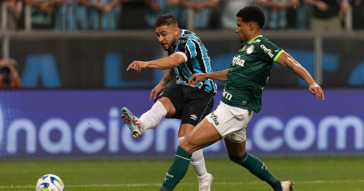 Vitória do Grêmio sobre o São Paulo não retira equipe da zona de rebaixamento