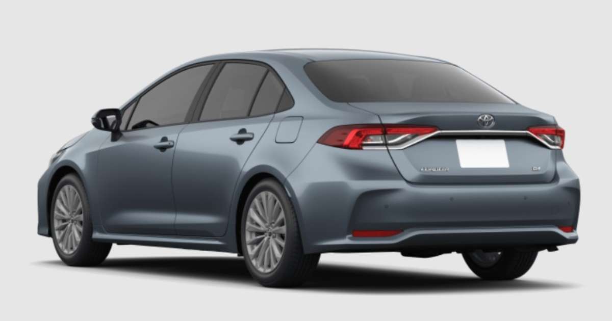 Sedãs médios mais vendidos em maio de 2025: Toyota Corolla mantém liderança folgada