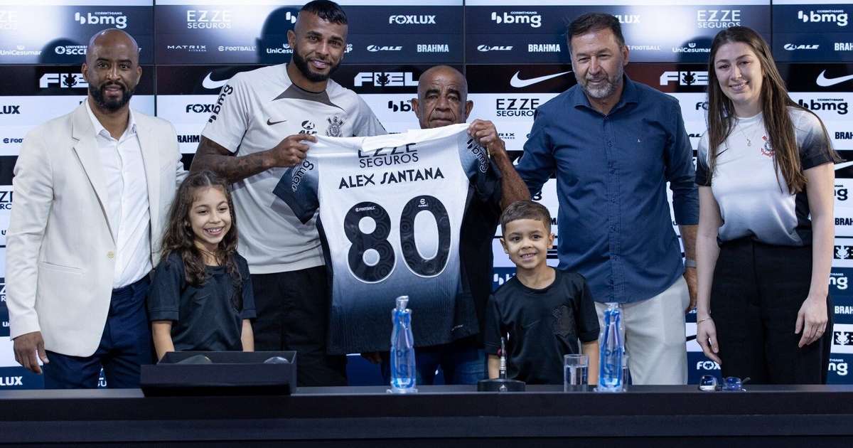 APRESENTADO! Alex Santana fala em entrevista de apresentação sobre a emoção de jogar no Corinthians