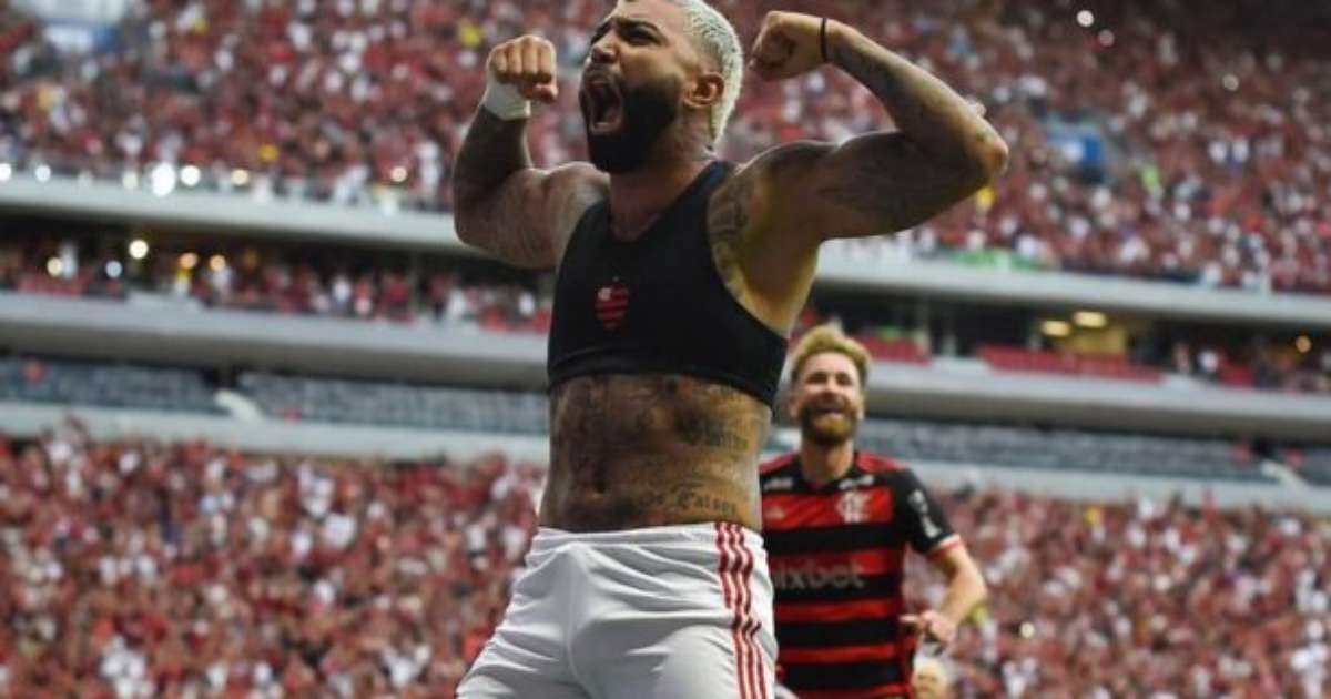 ELOGIADO! Gabigol recebe elogios de Tite em entrevista pós-jogo