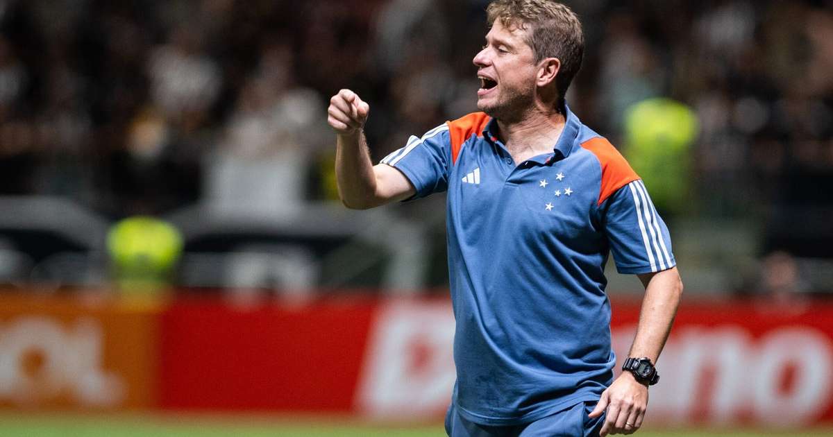 Cruzeiro: Seabra critica arbitragem em derrota para o Palmeiras no Brasileirão.