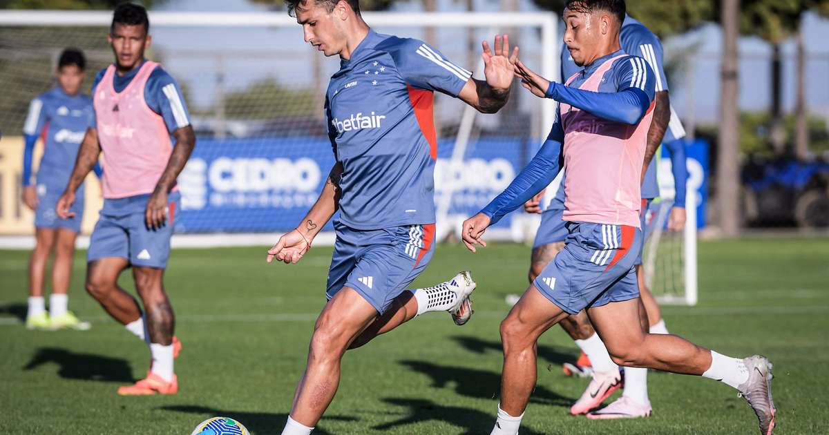 Cruzeiro recebe três reforços de destaque nos treinamentos