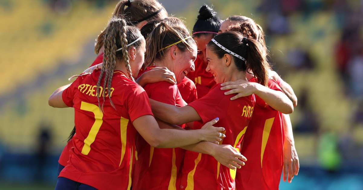 スペイン、女子サッカーデビュー戦で日本と対戦