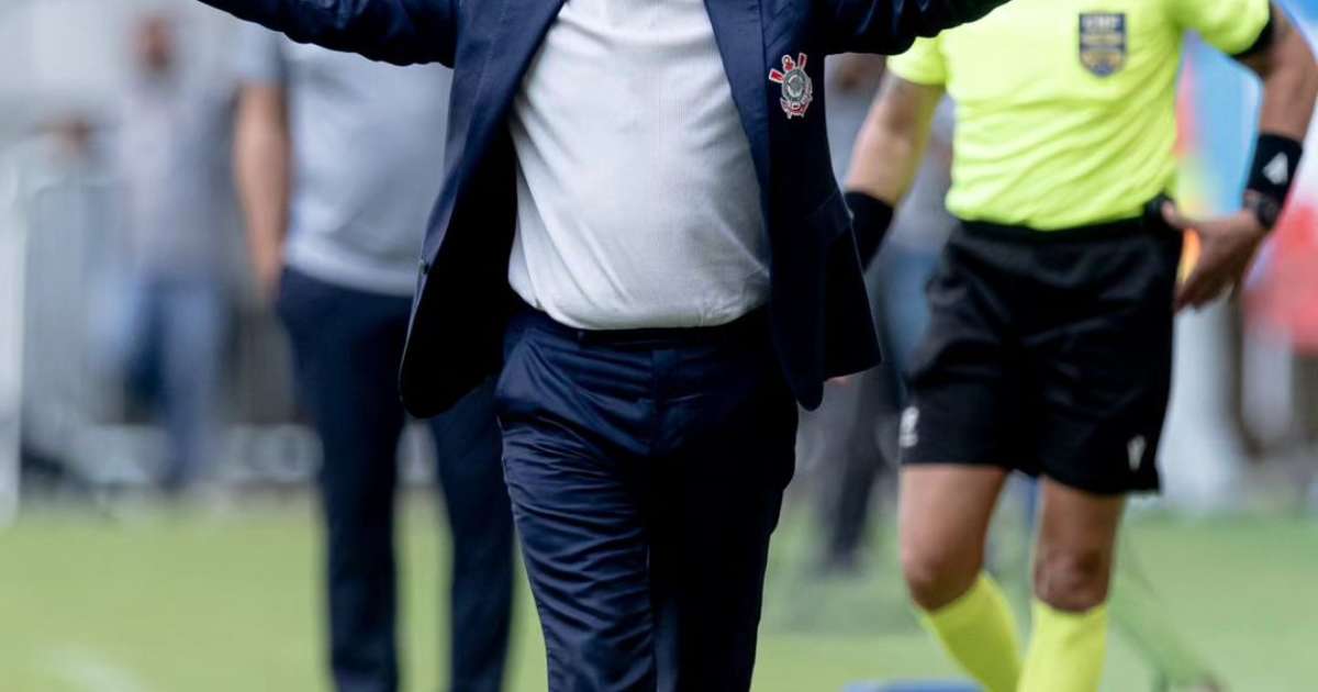 Derrota interrompe sequência invicta de Ramón Díaz pelo Corinthians.