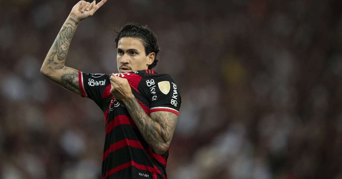 Pedro atinge marca de 30 gols na temporada ao marcar contra Atlético-GO!