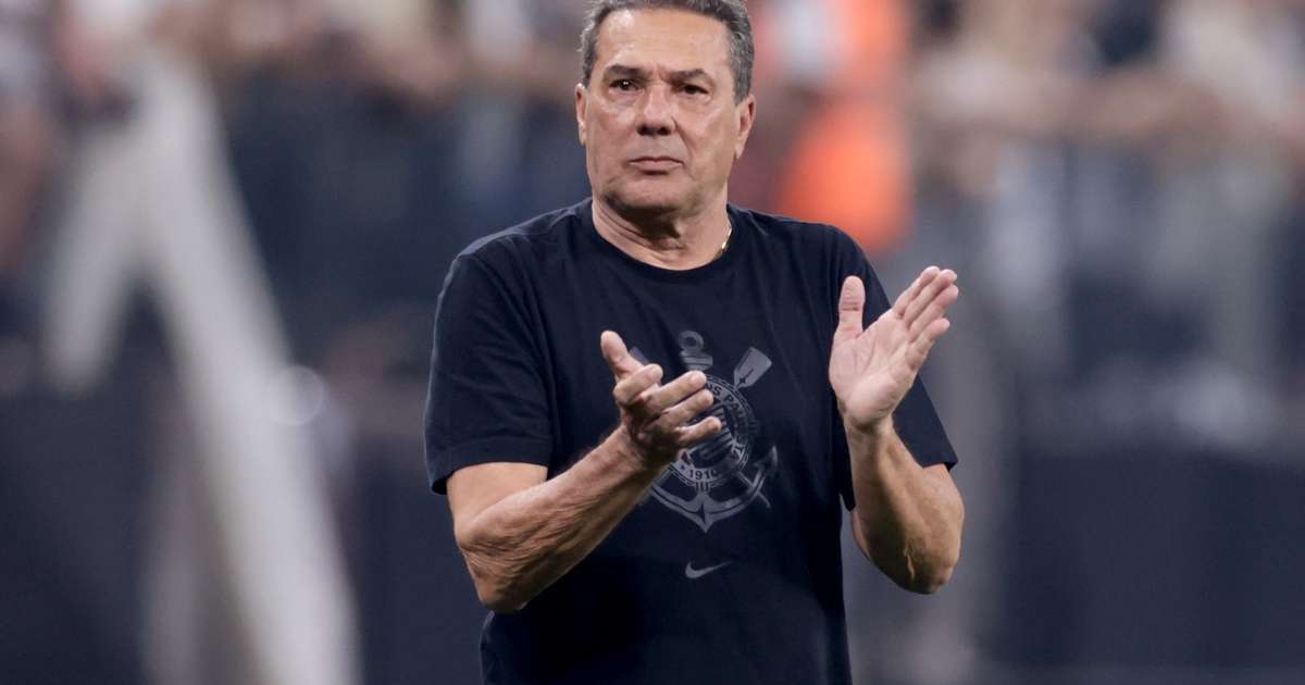 Luxemburgo aponta Cruzeiro como favorito ao título do Brasileirão.