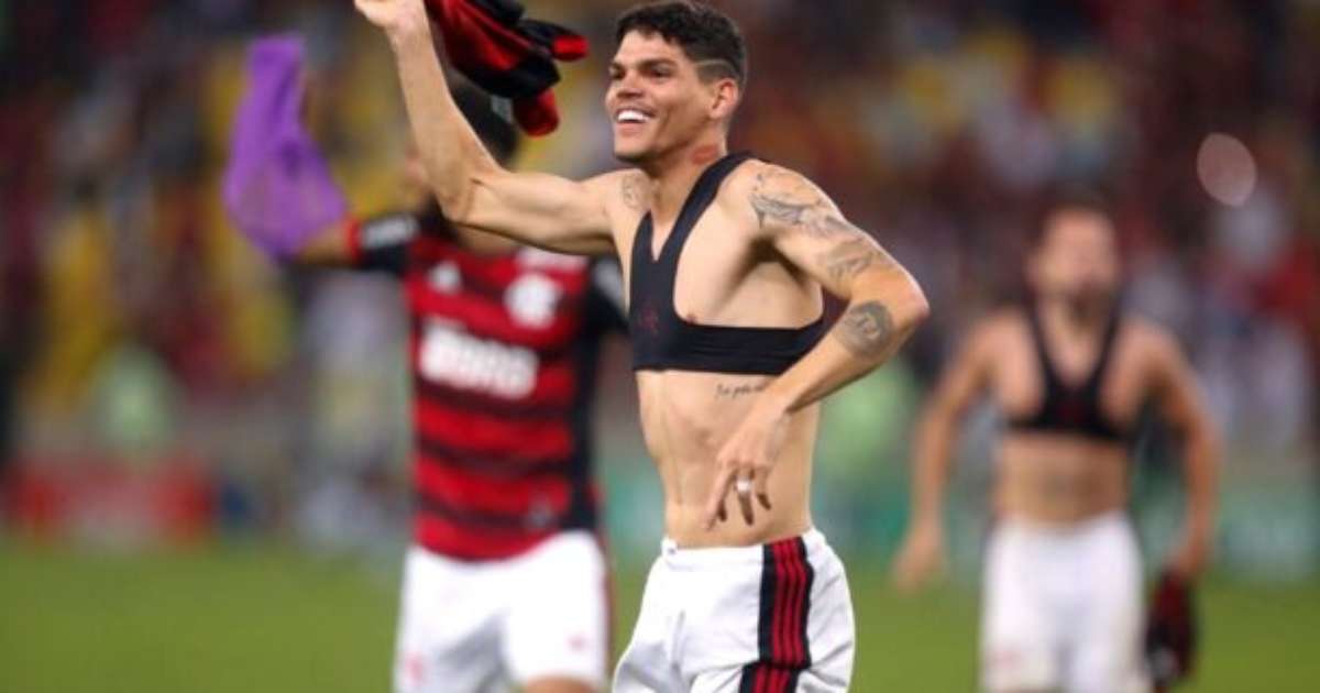 BONS NÚMEROS! Ayrton Lucas vive boa temporada e tem bons números pelo Flamengo