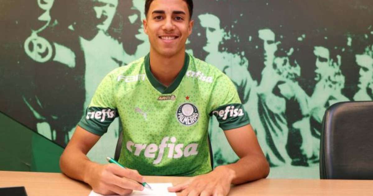 palmeiras renova contrato com vitor reis por mais oito anos