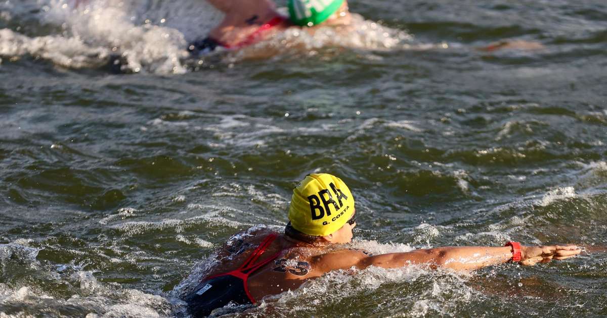 Olimpíada 2025 Guilherme Costa deixa disputa da maratona aquática após