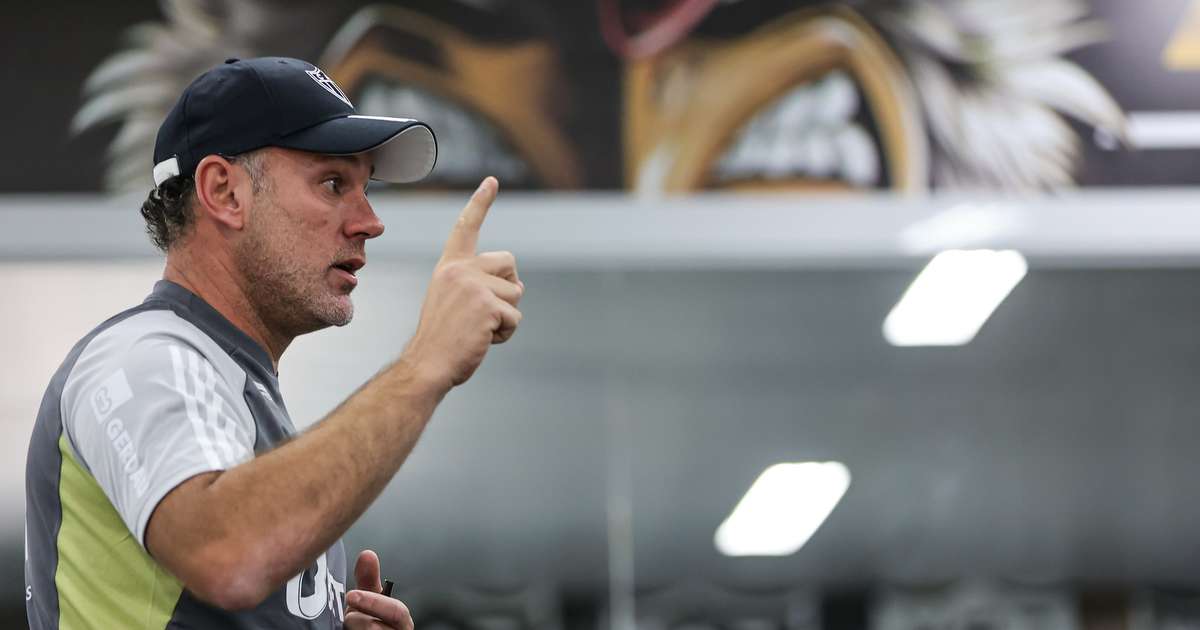 Gabriel Milito prepara Atlético-MG para vitória contra o Cruzeiro