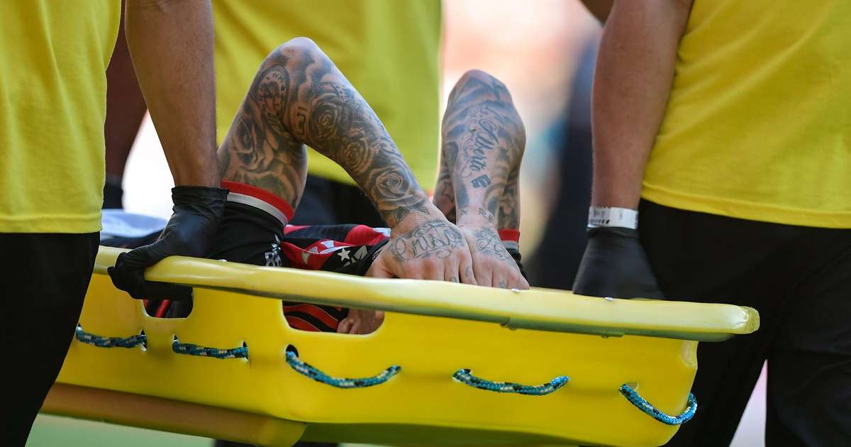 Lesão de Cebolinha e Viña: Previsão de Recuperação para Jogadores do Flamengo