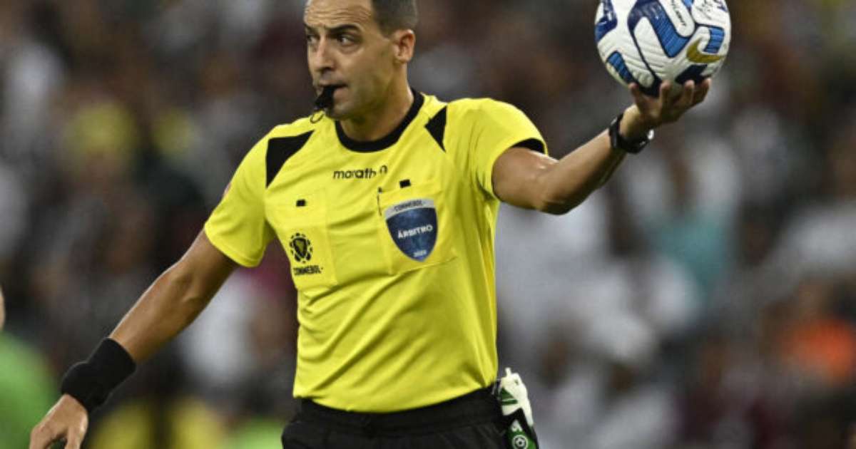 Árbitro que apitará Botafogo x Palmeiras já foi afastado pela Conmebol por polêmicas