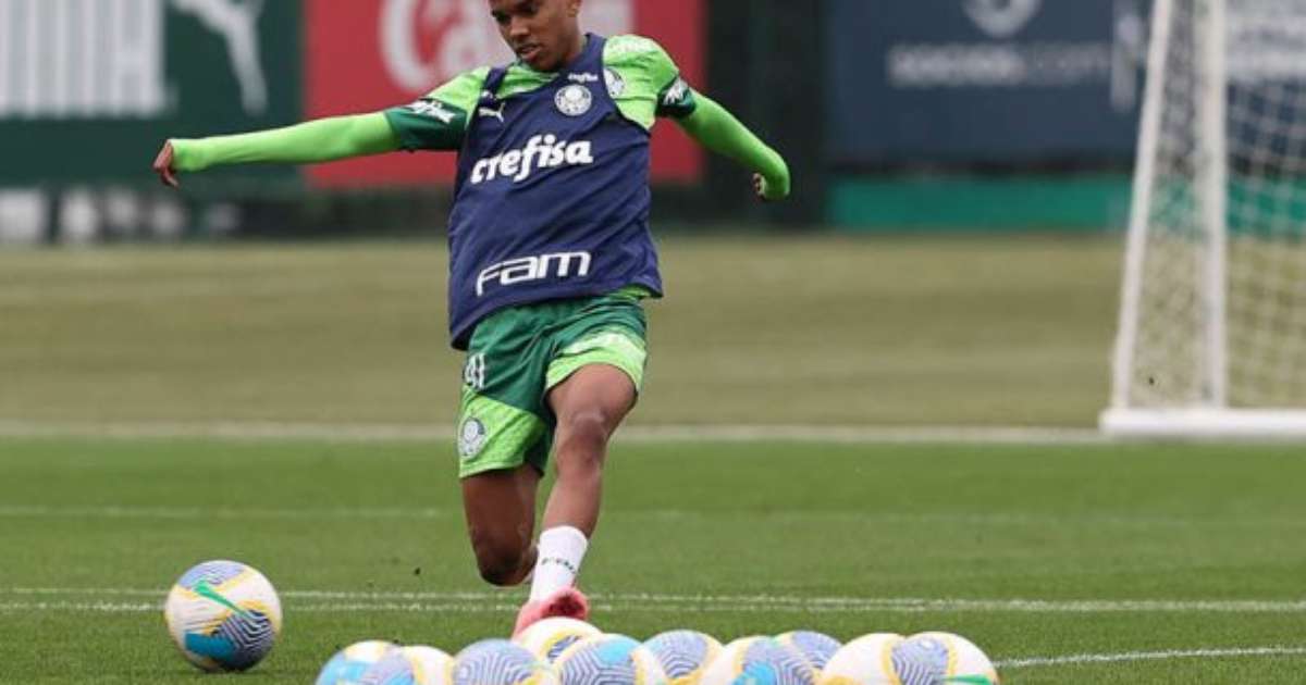 VAI VOLTAR? Palmeiras aguarda decisão sobre disponibilidade de Estêvão para confronto com Botafogo