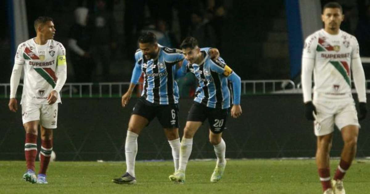 Virada impressionante do Grêmio sobre Fluminense na Libertadores amplia vantagem nas oitavas.