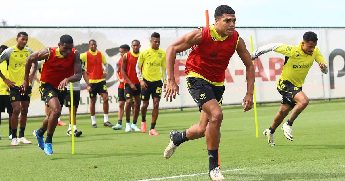 Flamengo amplia lista de inscritos para as oitavas da Libertadores.