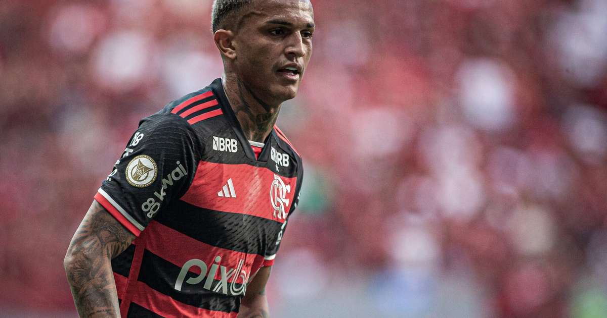 Flamengo aceita proposta milionária e encaminha venda recorde de Wesley