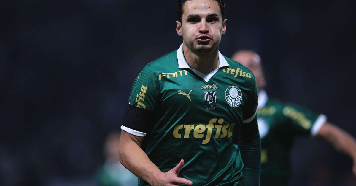 Palmeiras: Raphael Veiga encara seu maior desafio em clássicos novamente