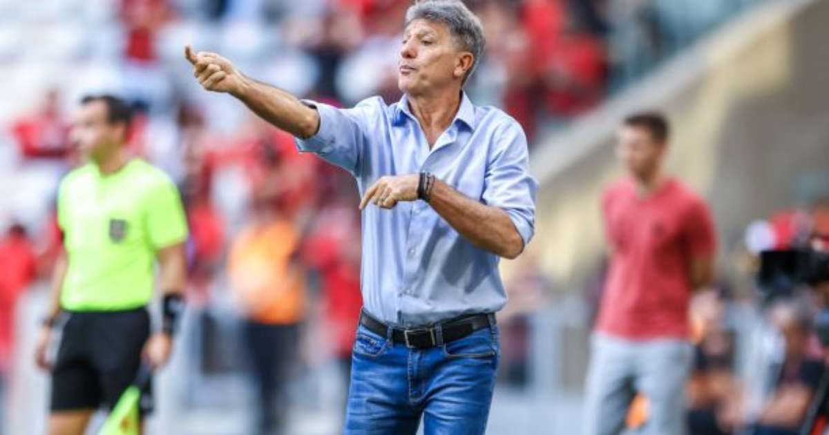 Renato Gaúcho mantém foco total na recuperação do time após derrota.