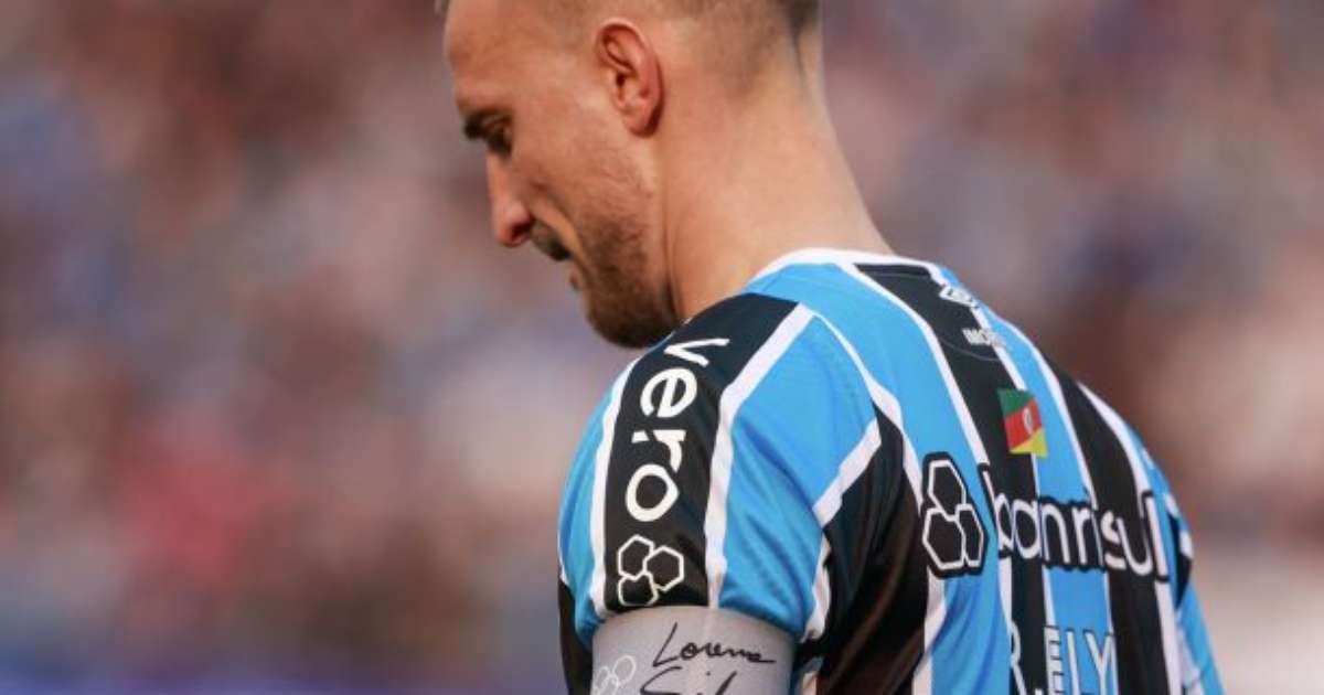 Rodrigo Ely analisa revés e revela homenagem à goleira da Seleção