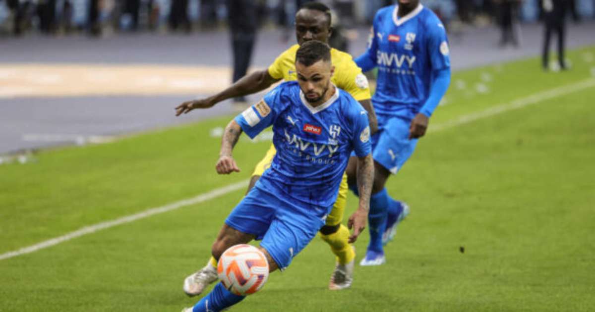 Michael anuncia data de saída e destino após passagem pelo Al-Hilal