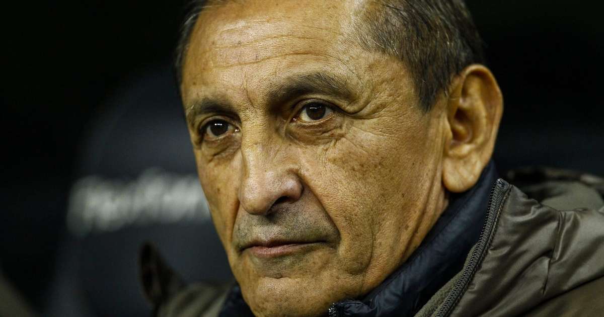 Ramón Díaz projeta futuro da temporada e ressalta determinação da equipe.