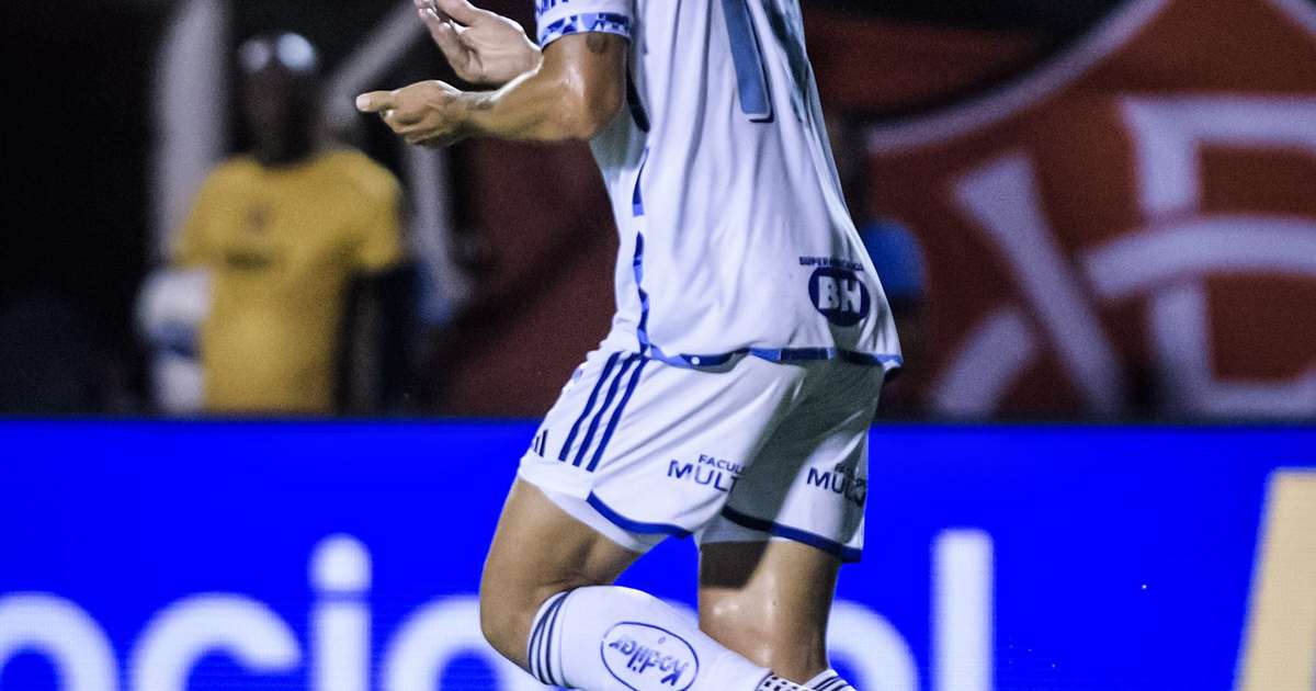 Destaque: Recuperação da Equipe em Importante Jogo contra o Vitória.