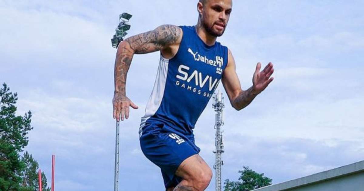 Michael deve chegar ao Rio para assinar com o Flamengo em breve.