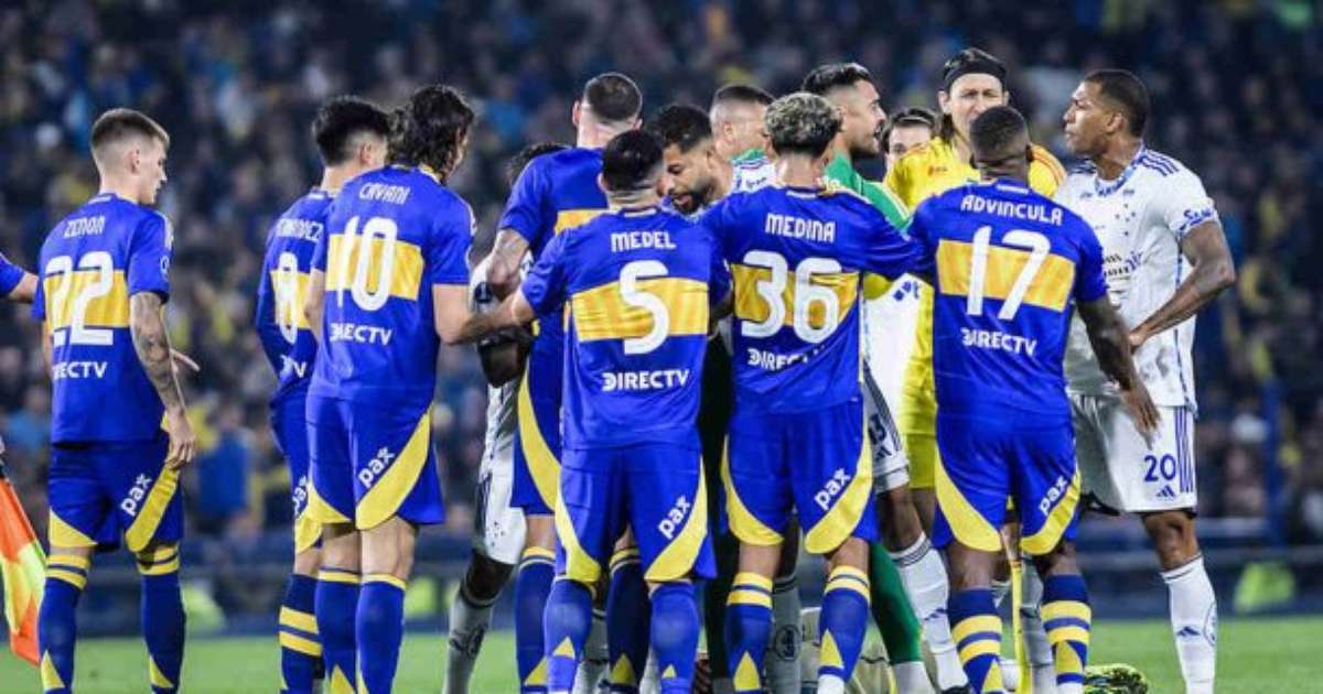 Dúvidas do treinador argentino sobre lista de relacionados para confronto contra Cruzeiro