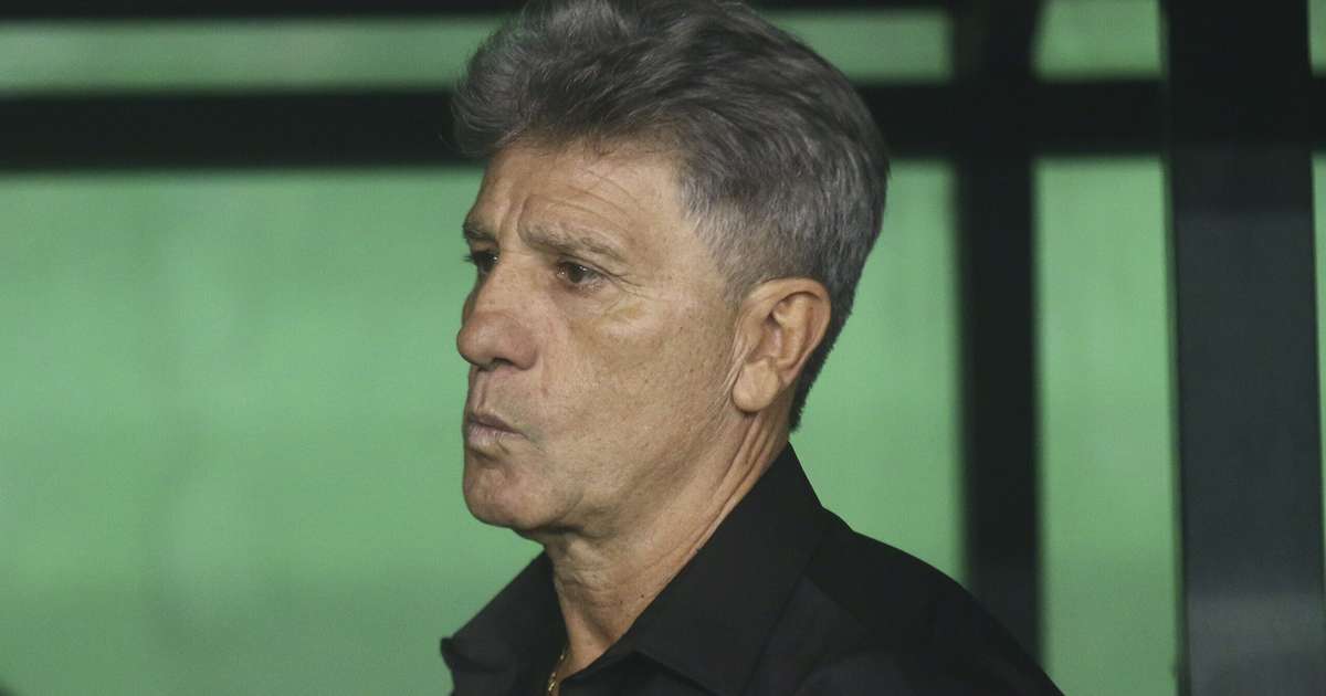 Renato Gaúcho justifica escalação do Grêmio em derrota para o Fluminense
