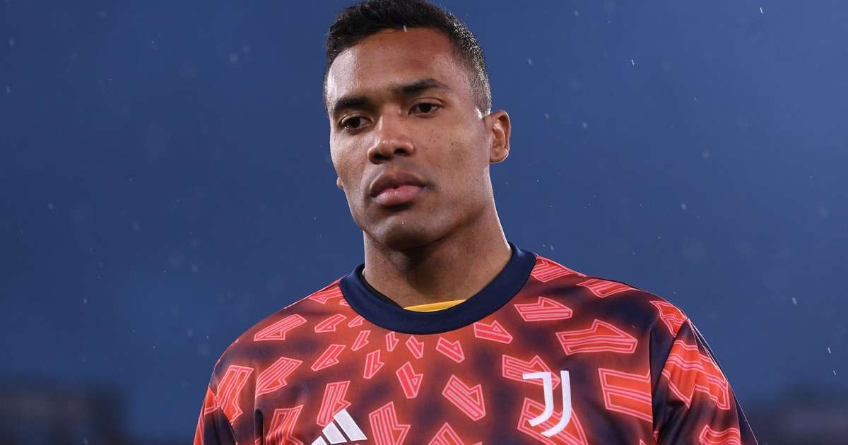 Flamengo negocia contratação de Alex Sandro para reforçar elenco rubro-negro.