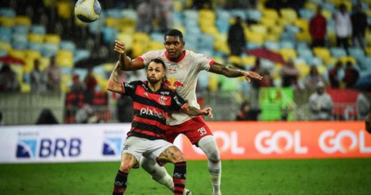 Michael brilha em reestreia pelo Flamengo e Gabigol elogia: Muito feio