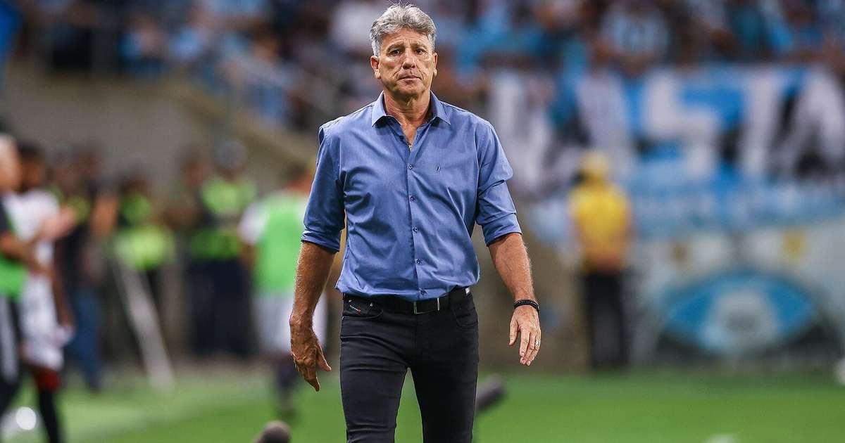 Atacante do Grêmio desfalca time no Brasileirão com lesão confirmada.