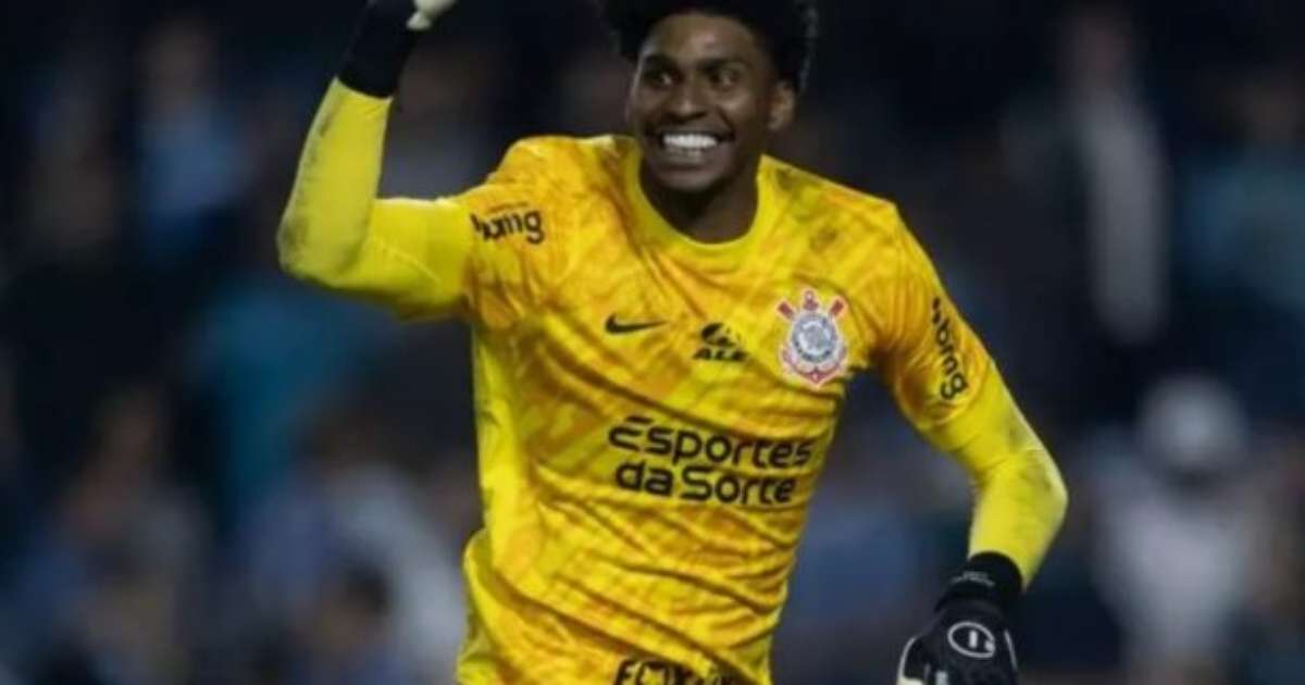 Corinthians investe em contratação de Hugo Souza para enfrentar o Flamengo