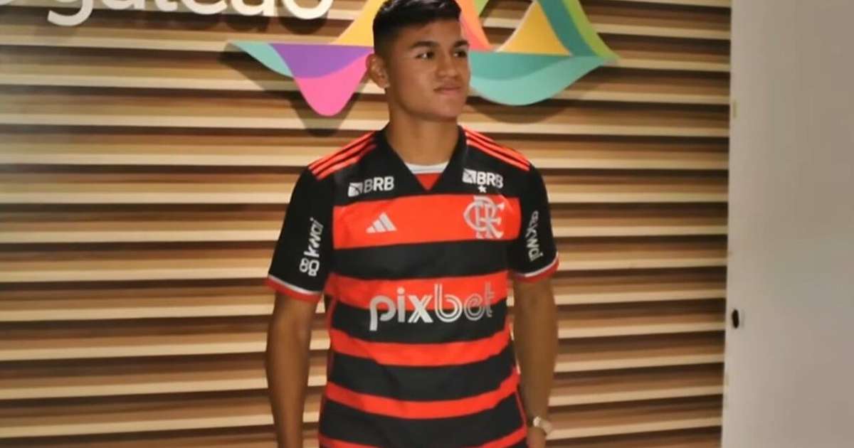 Novo reforço do Flamengo: Alcaraz chega ao Rio de Janeiro