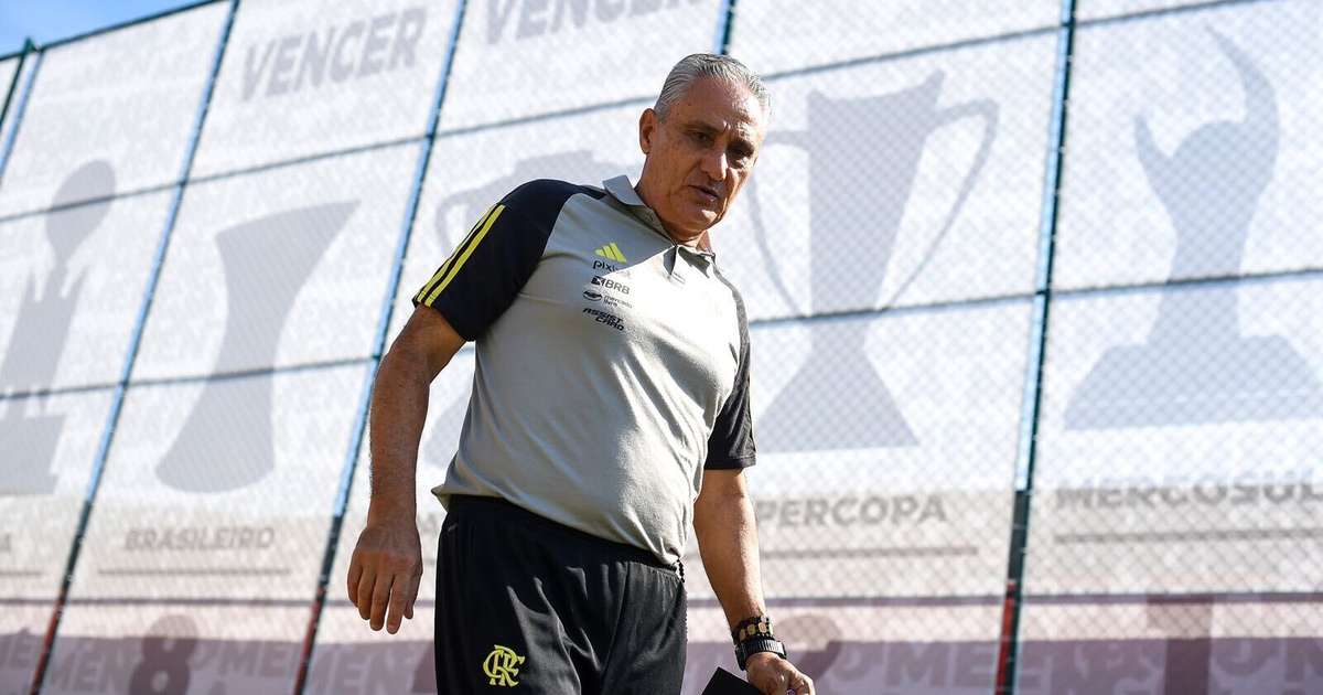 Flamengo busca inscrição rápida de reforços devido a lesões no elenco.