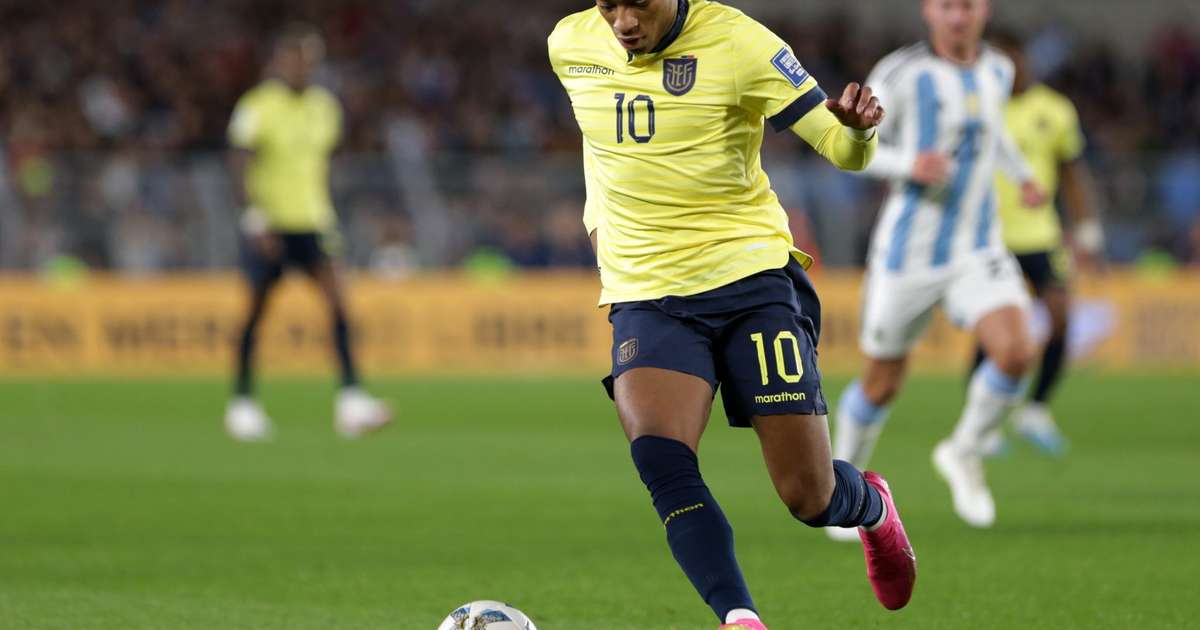Flamengo fecha contratação de Gonzalo Plata para ataque rubro-negro