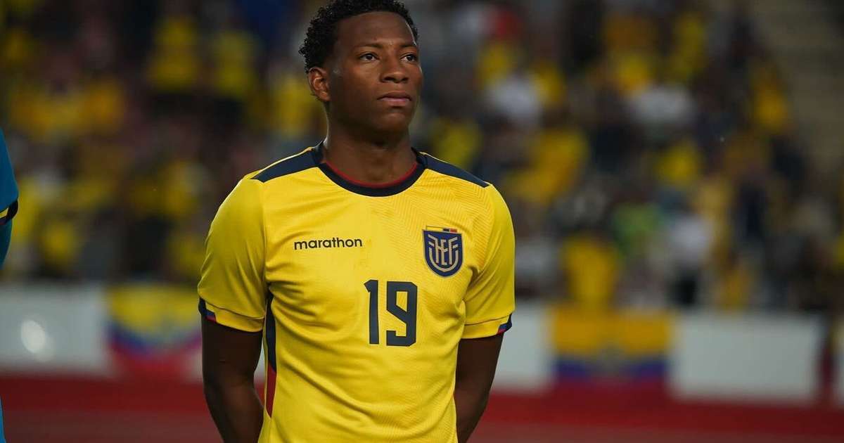 Gonzalo Plata reforça o Flamengo com sua chegada ao Brasil