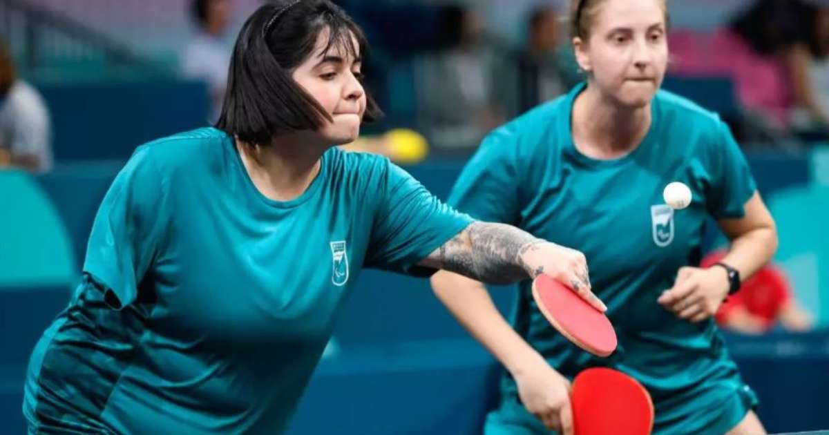 Bruna Alexandre e Danielle Rauen garantem pódio no tênis de mesa