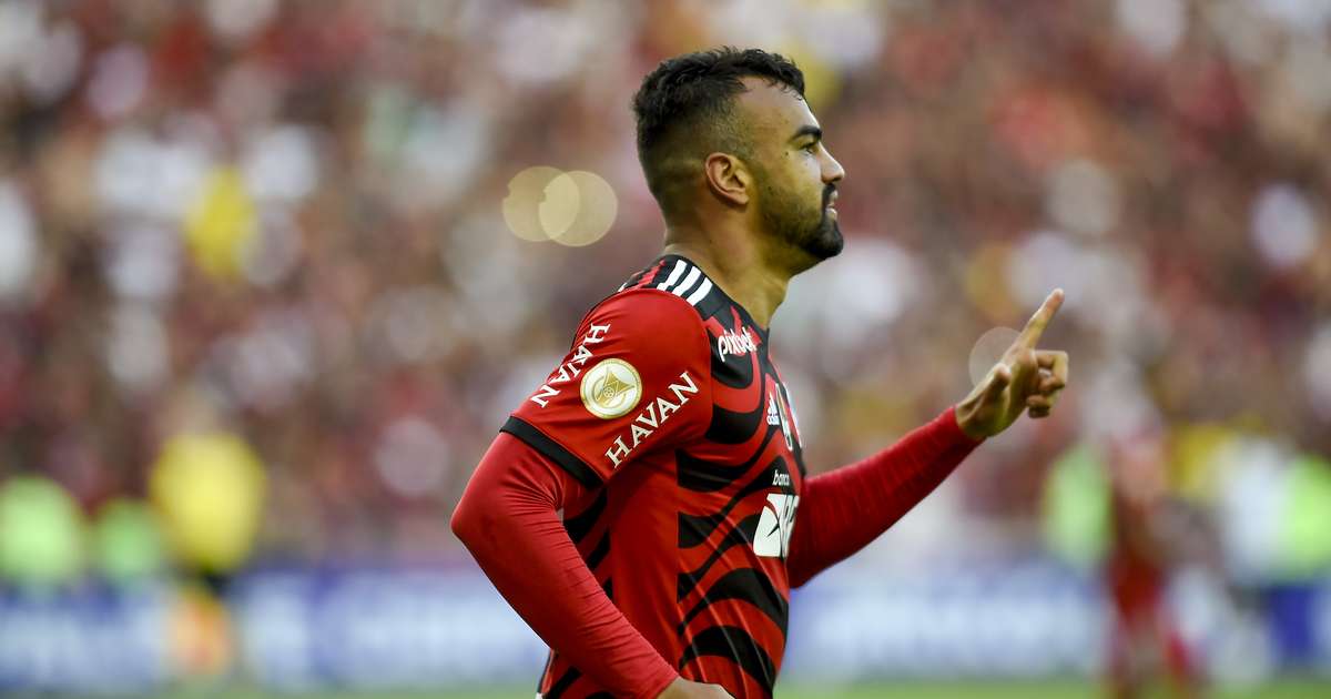 Em entrevista, Fabrício Bruno critica arbitragem polêmica em confronto entre Corinthians e Flamengo