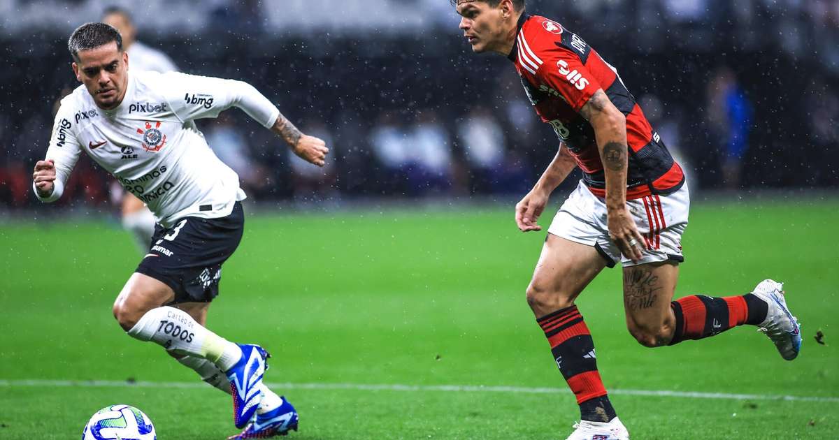 Tite define escalação com retorno de craque para enfrentar Corinthians.