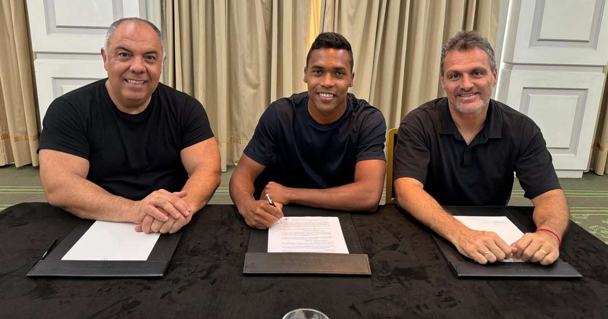 Flamengo chega ao final da janela com investimento de R$ 130 milhões.