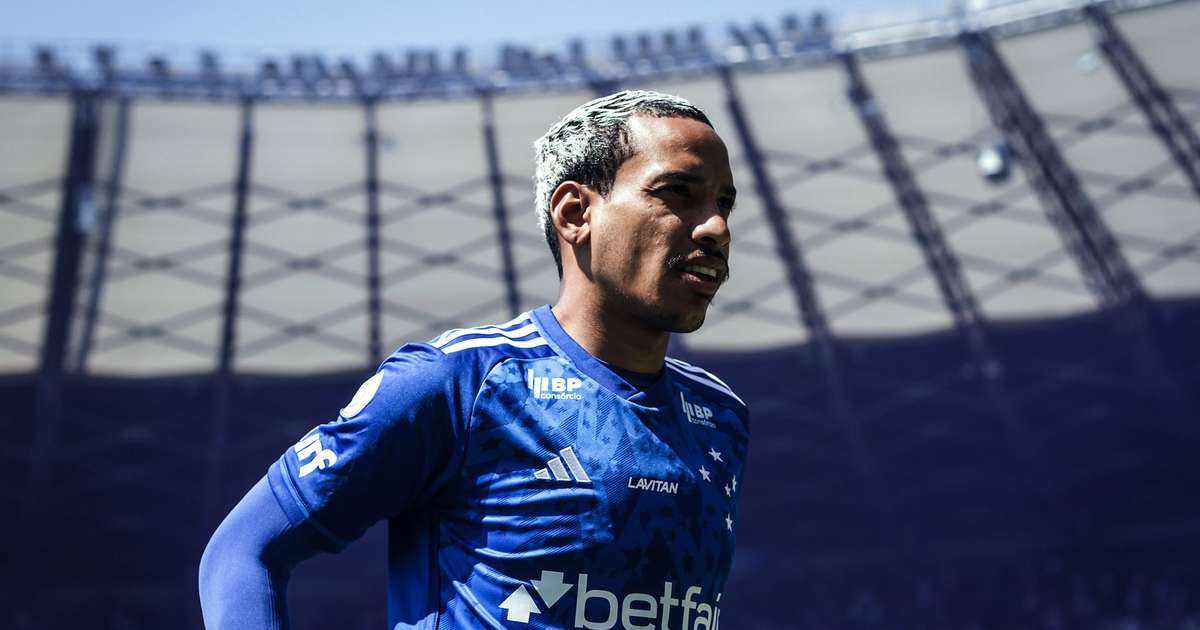 Renovação de patrocínio com Cruzeiro: Mattos anuncia parceria duradoura.