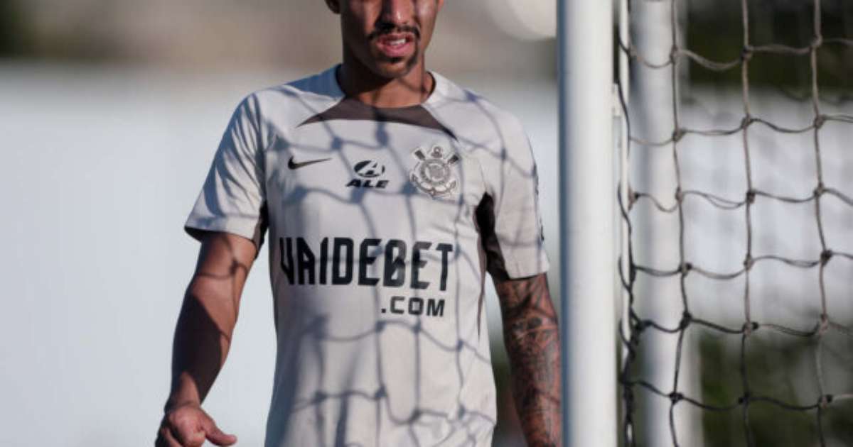 Flamengo aciona garantia bancária por Matheuzinho, causando prejuízo milionário ao Corinthians.
