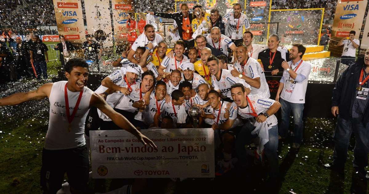 Ídolo do Corinthians anuncia aposentadoria aos 36 anos no futebol brasileiro.