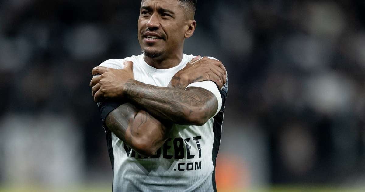 Despedida de Paulinho: Ex-jogador do Corinthians, Barcelona e Seleção Brasileira anuncia aposentadoria.
