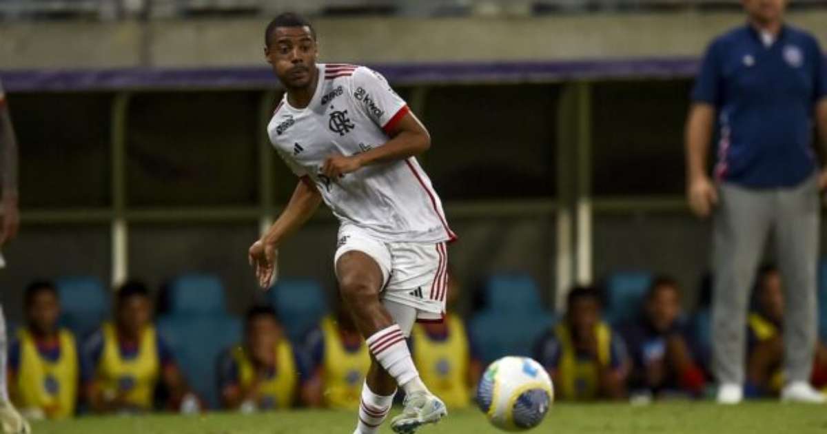 Desfalque de De La Cruz no Flamengo para jogo contra Bahia