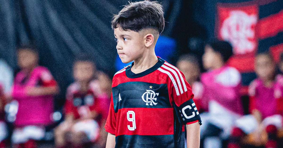 FORA DA CURVA! Conheça a históia de Enrico, menino que almeja deixar legado no Flamengo